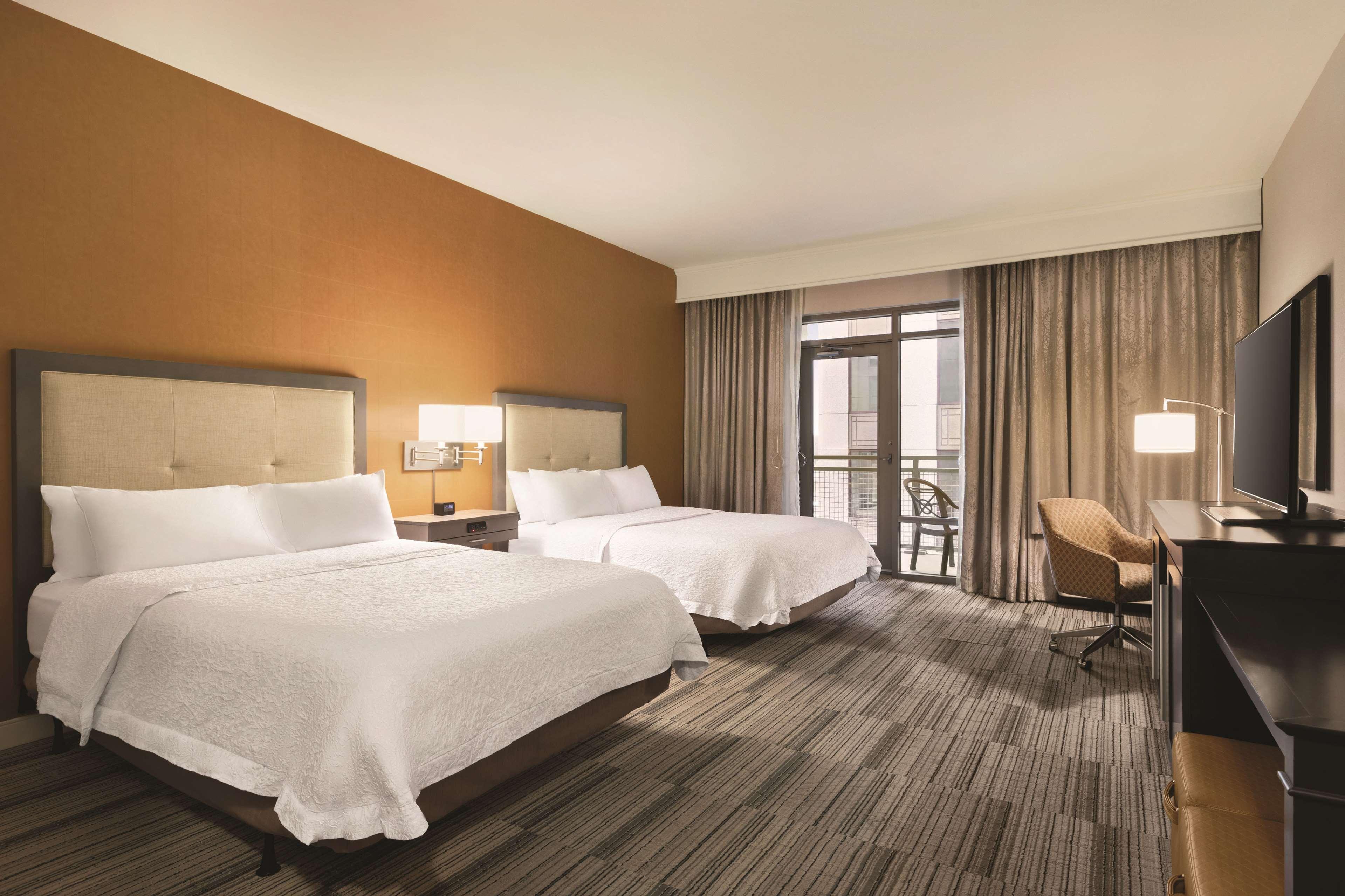 Hampton Inn & Suites - Roanoke-Downtown, Va Exteriör bild