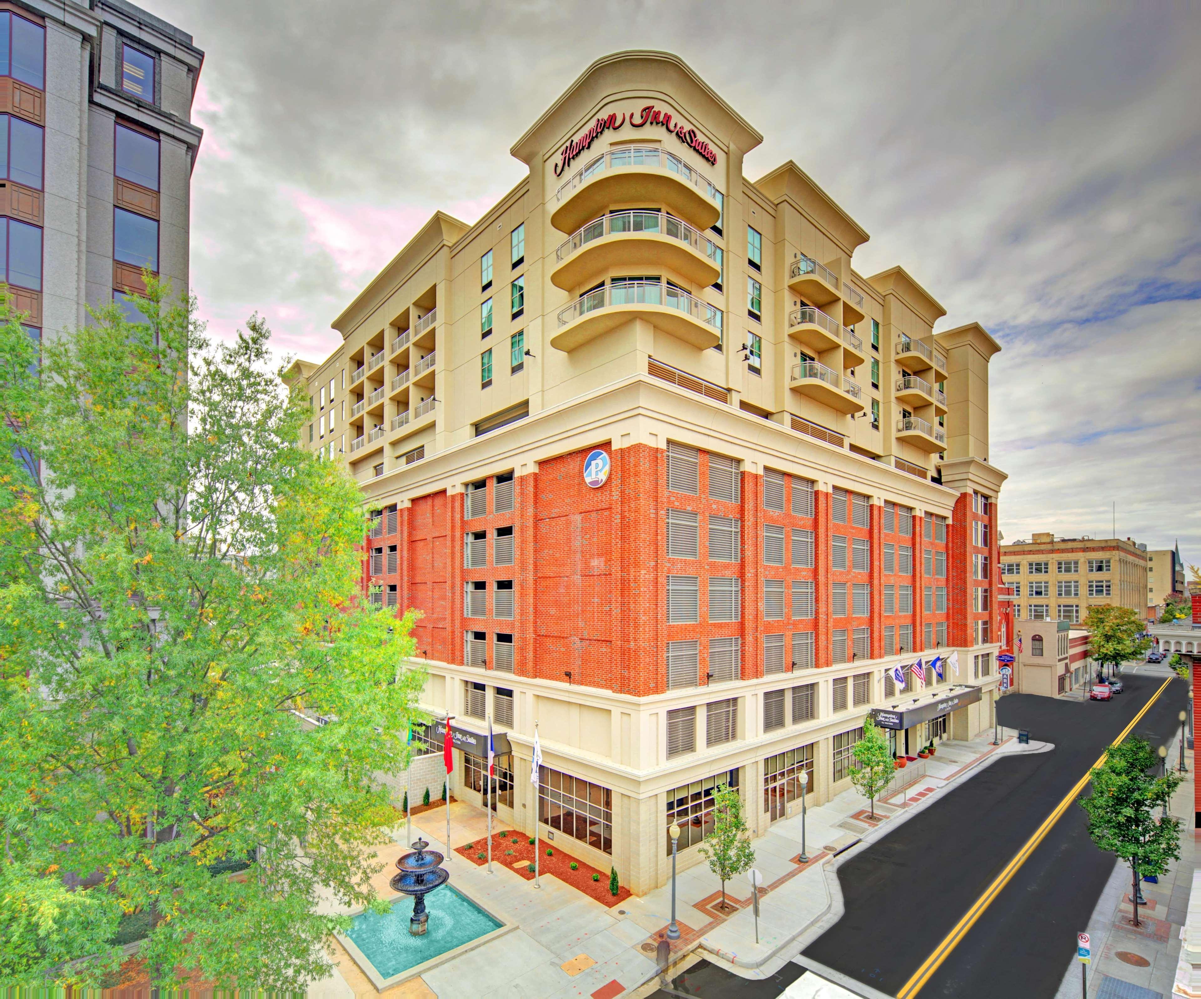 Hampton Inn & Suites - Roanoke-Downtown, Va Exteriör bild